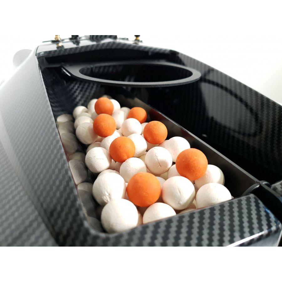 BAITBOAT PREDATOR GPS E PILOTA AUTOMATICO BARCHINO CARPFISHING