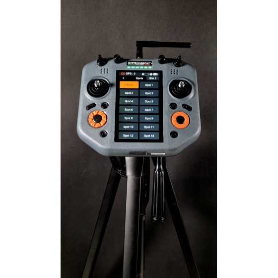 BAITBOAT PREDATOR GPS E PILOTA AUTOMATICO BARCHINO CARPFISHING