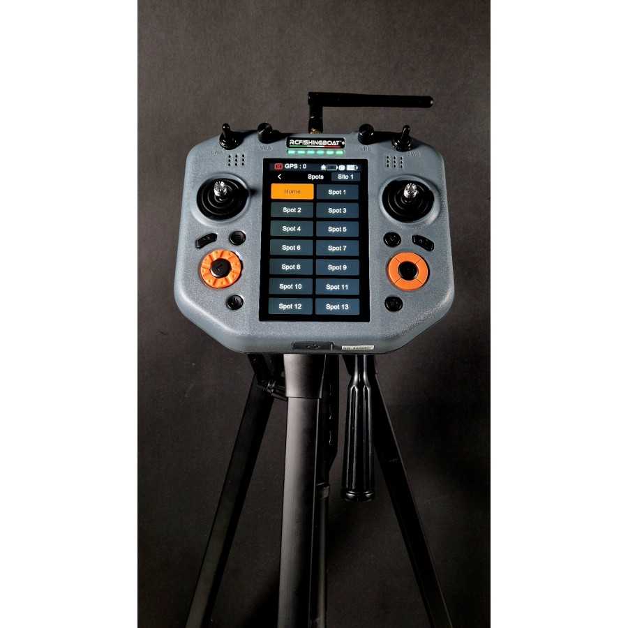 BAITBOAT PREDATOR GPS E PILOTA AUTOMATICO BARCHINO CARPFISHING